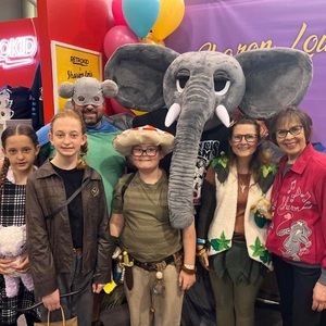 Meet your Posher, Lisa